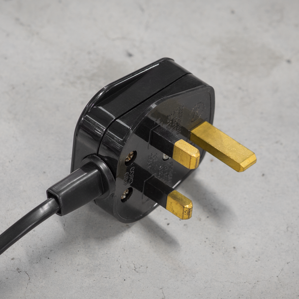 Sealey DSBC6 │ 12V Battery Charger 6A 230V