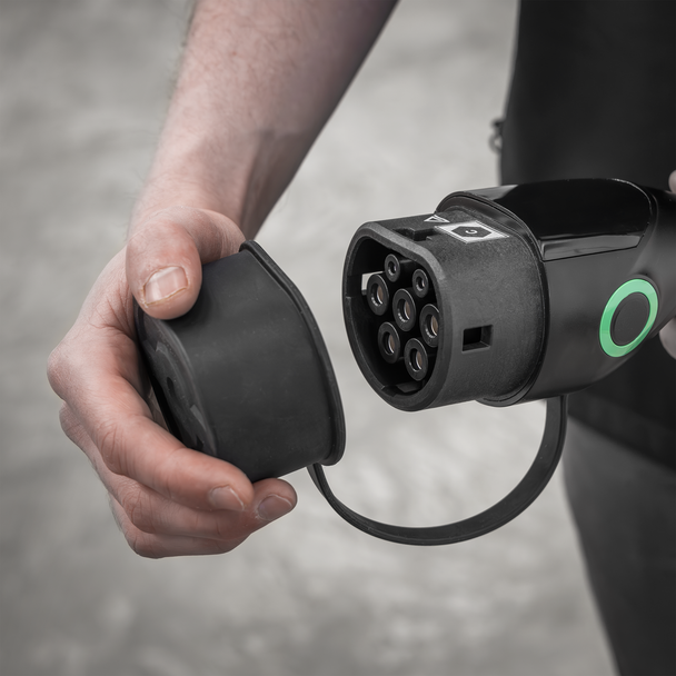 Sealey EVCC2211KW │ 5m Type 2 to Type 2 EV Charging Cable 16A(11KW)