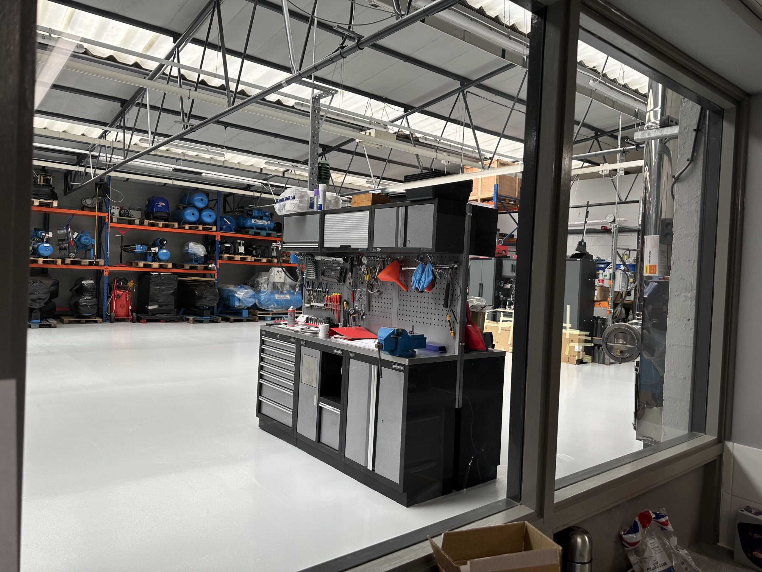Air Compressor Hire Birmingham Long-Term vs. Short-Term Air Compressor Hire: What You Need to Know