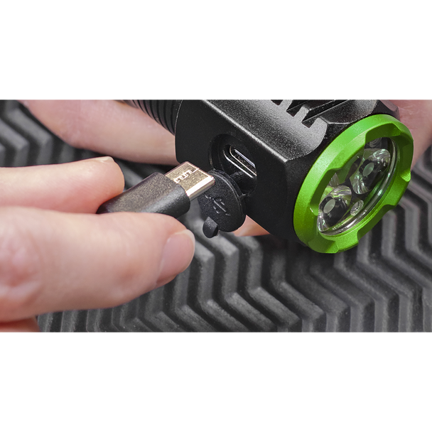 Sealey LED2500SB ⏐ Super Beam 2500lm Rechargeable SMD LED 24W Pocket Light