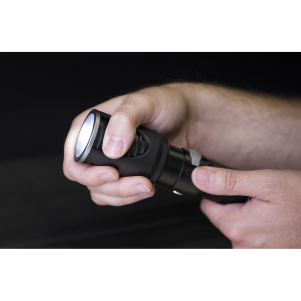 Sealey LED4493 ⏐ Rechargeable Aluminium Torch with Adjustable Focus 20W SMD LED