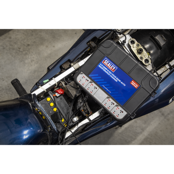 Sealey MBC420 ⏐ 6/12V 4 Bank Auto Maintenance Charger 8A (4 x 2A)
