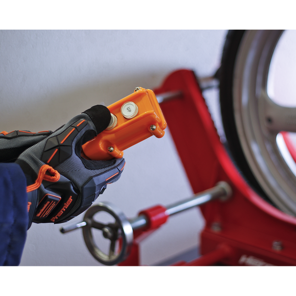 Sealey MC680E ⏐ Heavy-Duty Electro/Hydraulic Motorcycle Lift 680kg Capacity