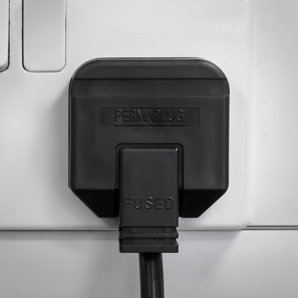 Sealey PL/13/3S ⏐ 13A Heavy-Duty Plug - Black