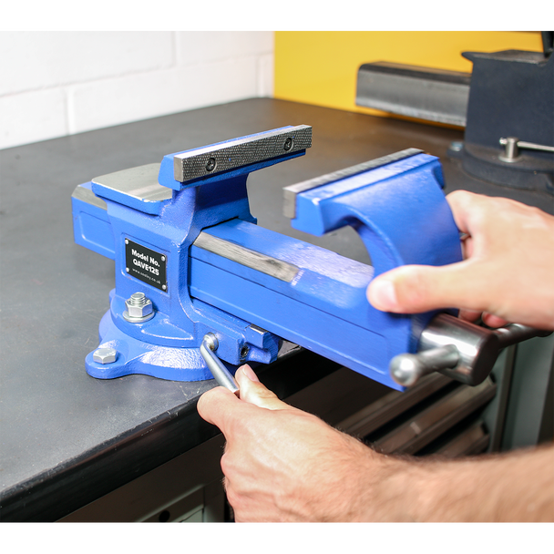 Sealey QAVE125 ⏐ Quick Action SG Iron Vice with Swivel Base 125mm