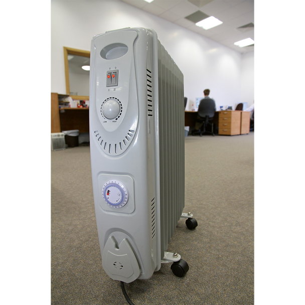 Sealey RD2500T ⏐ 11-Element Oil Filled Radiator with Timer 2500W/230V