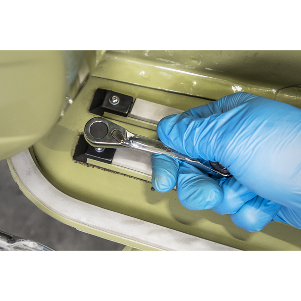 Sealey S01251 ⏐ Siegen Micro Ratchet Bit Driver & Wrench 1/4"Hex x 1/4"Sq Drive