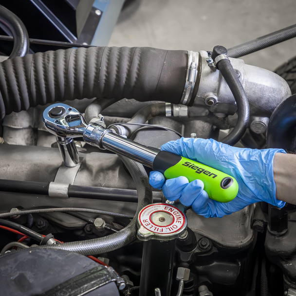 Sealey S01284 ⏐ Siegen Extendable Ratchet Wrench 1/2"Sq Drive