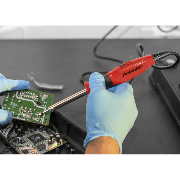 Sealey SD1530 ⏐ Premier Dual Wattage Professional Soldering Iron with Long-Life Tip 15/30W/230V