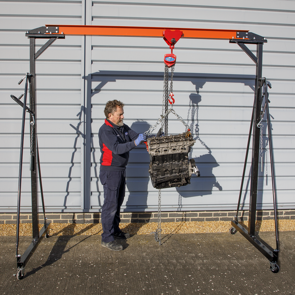 Sealey SG500 ⏐ Portable Lifting Adjustable Gantry Frame 0.5 Tonne