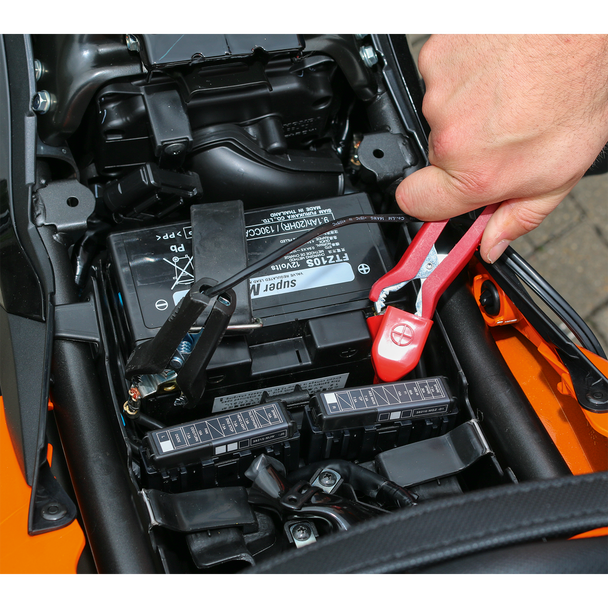 Sealey SPI10S ⏐ 12V Intelligent Speed Charge Battery Charger/Maintainer 10A