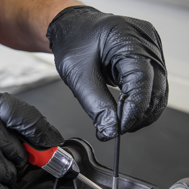 Sealey SSP57XL ⏐ Diamond Grip Extra-Thick Nitrile Powder-Free Gloves, Black, X-Large - Pack of 50