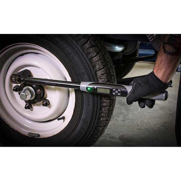 Sealey STW306B ⏐ Premier Black Digital Torque Wrench with Angle Function 1/2"Sq Drive 20-200Nm