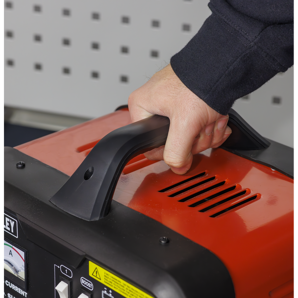 Sealey SUPERBOOST140 ⏐ 12/24V Starter/Charger 140/21A 230V