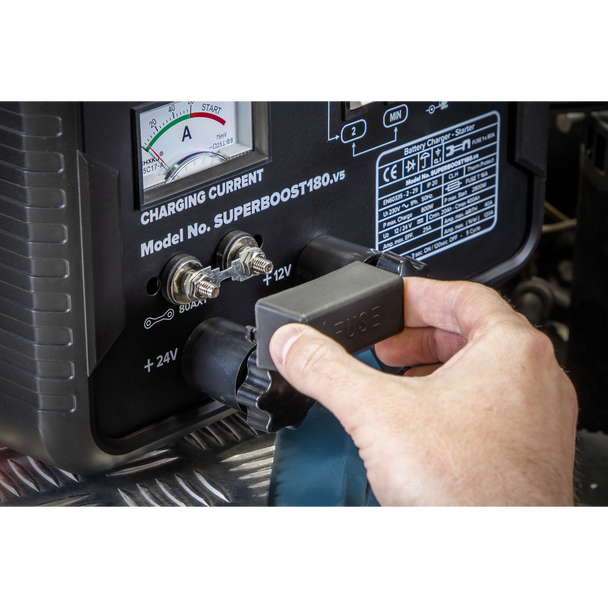 Sealey SUPERBOOST180 ⏐ 12/24V Starter/Charger 180/40A 230V