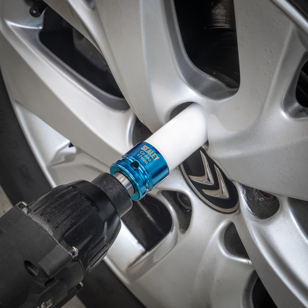 Sealey SX03017 ⏐ Alloy Wheel Impact Socket 1/2"Sq Drive 17mm