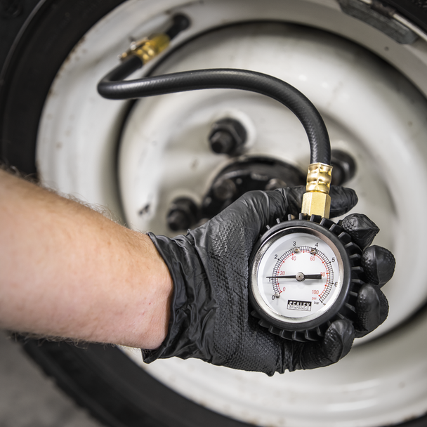 Sealey TST/PG6 ⏐ Tyre Pressure Gauge with Clip-On Chuck