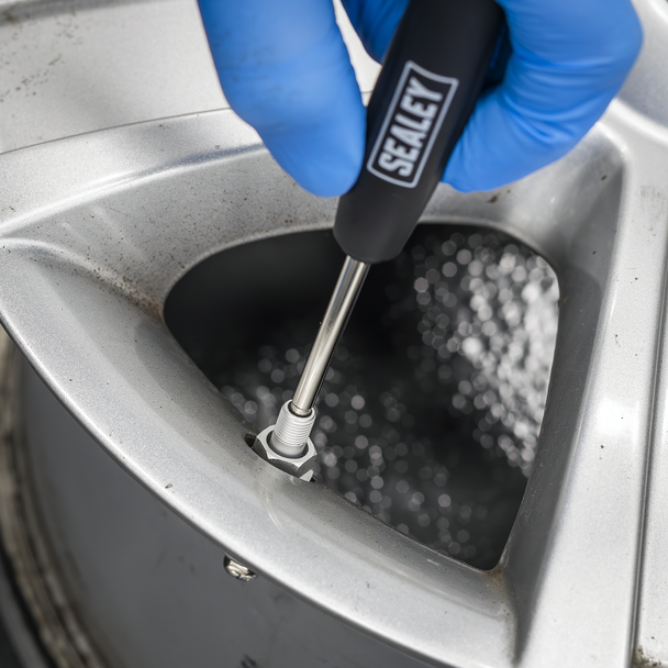 Sealey TST18 ⏐ Torque Limited Tyre Valve Tool