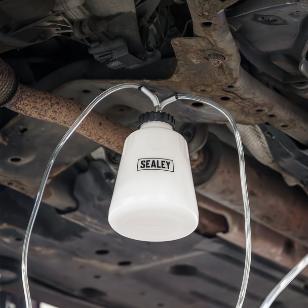 Sealey VS0218 ⏐ High Flow Twin Pipe Brake Bleed Bottle 2L