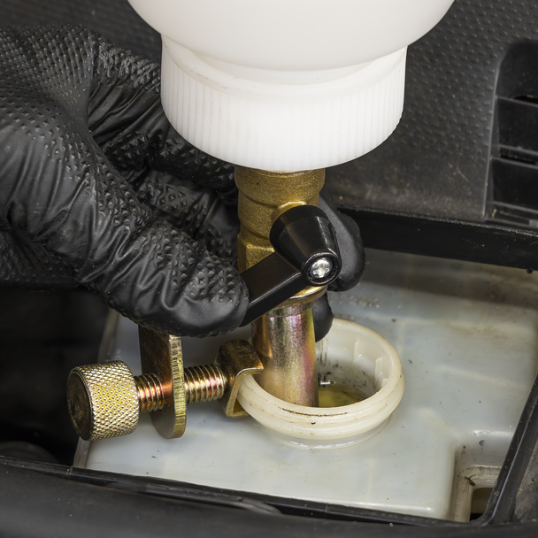 Sealey VS0219 ⏐ Brake Fluid Refill Bottle 1L