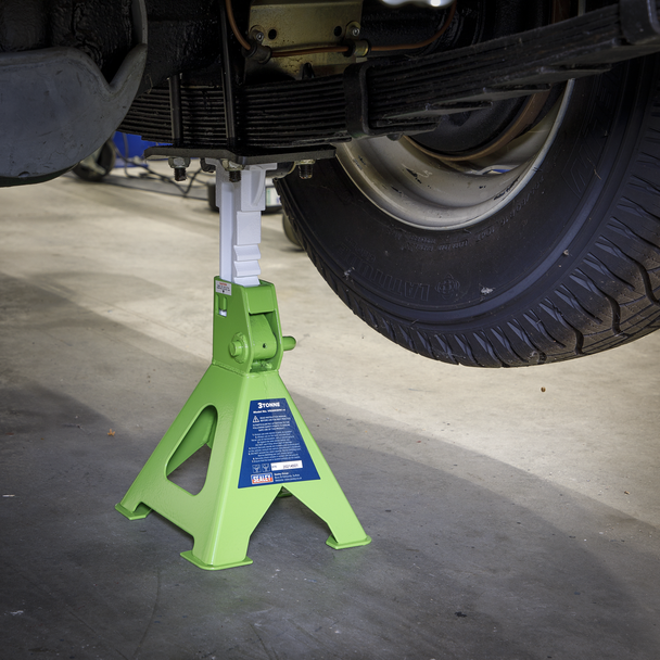 Sealey VS2003HV ⏐ Ratchet Type Axle Stands (Pair) 3 Tonne Capacity per Stand - Hi-Vis Green
