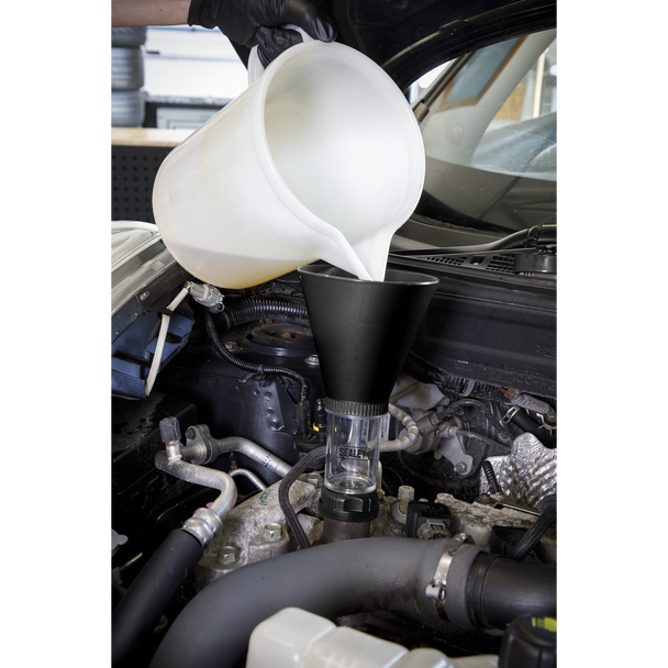 Sealey VS7102 ⏐ Engine Oil Funnel Set for Renault/Nissan 4pc