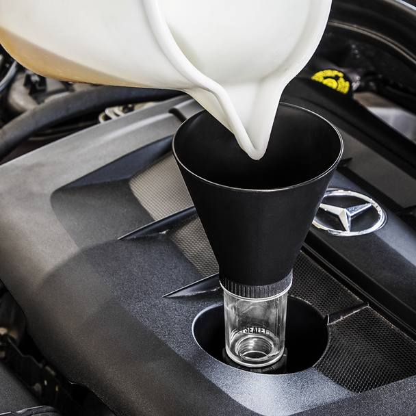 Sealey VS7106 ⏐ Engine Oil Funnel Set 4pc  - BMW/Mercedes-Benz