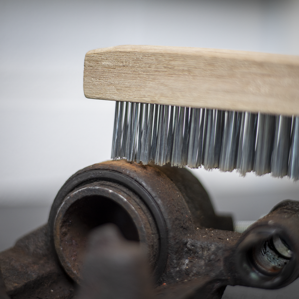 Sealey WB02 ⏐ Engineers Wire Brush with Steel Fill 260mm