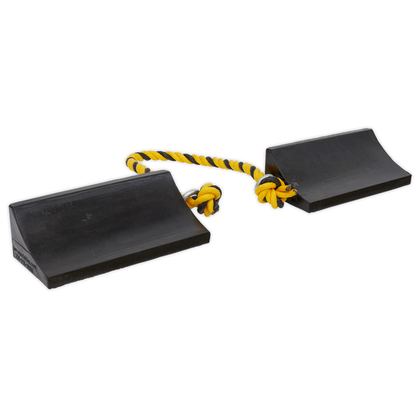 Sealey WC16 ⏐ Rubber Wheel Chocks Heavy-Duty - Pair