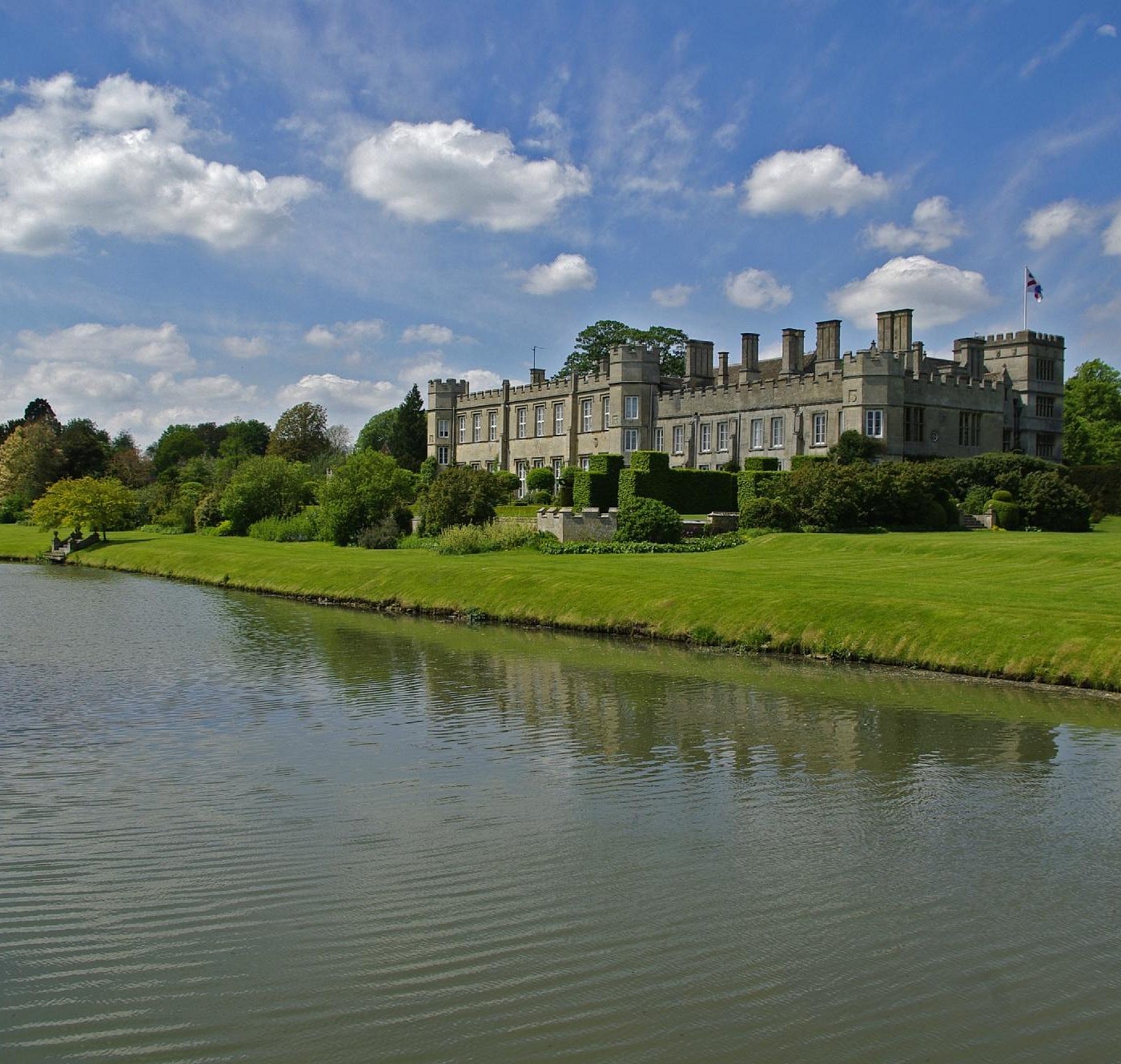 24/7 emergency air compressor breakdown assistance in Corby